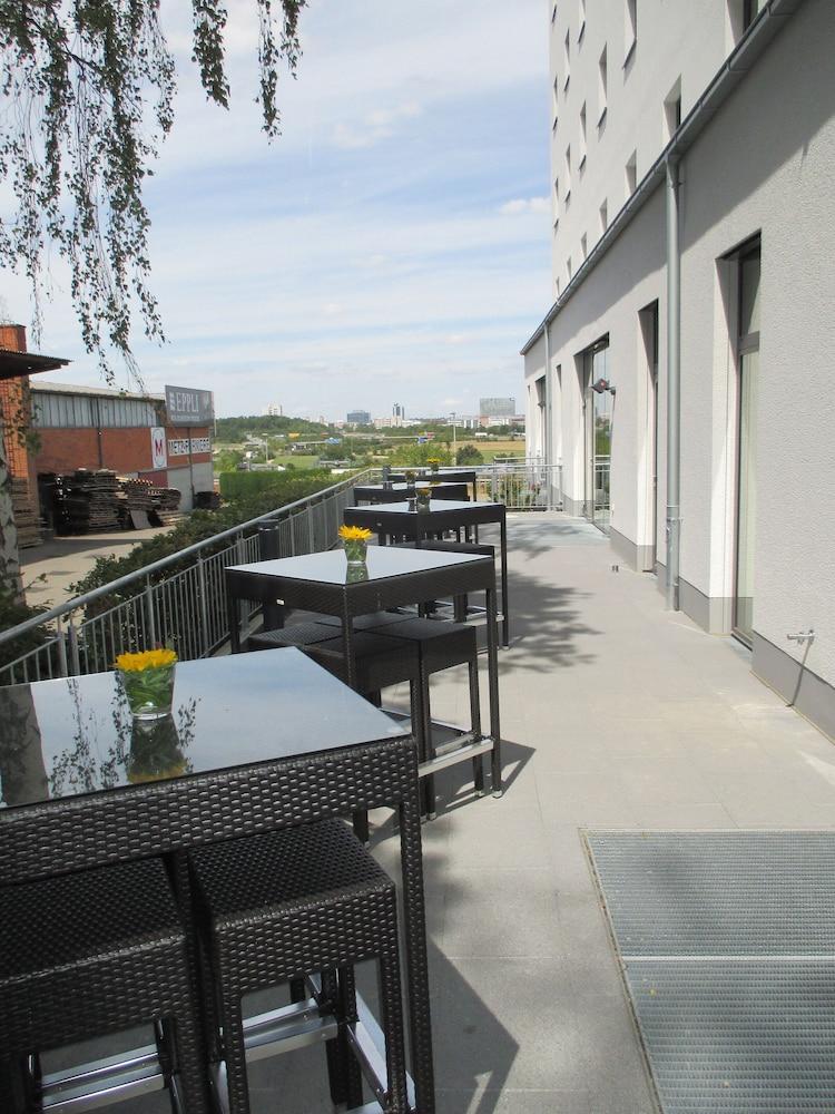 Essential By Dorint Stuttgart/airport Hotel 3*